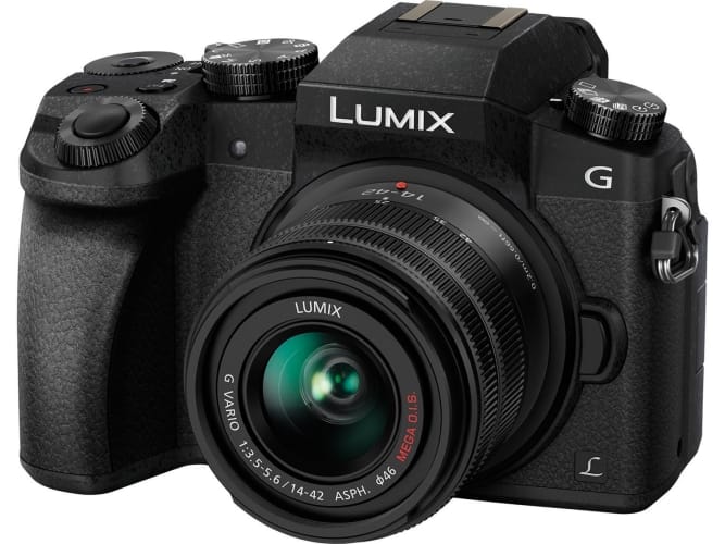 Panasonic Lumix G7 Mirrorless Camera Deal